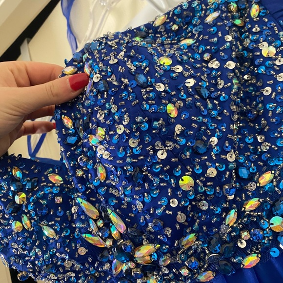 Beautiful Royal Blue Prom Dress or Evening Dress - Picture 2 of 5